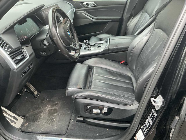 2020 bmw x5 xdrive 40i lichte vracht - afbeelding 13 van  51