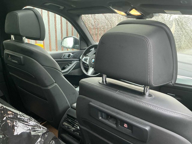 2020 bmw x5 xdrive 40i lichte vracht - afbeelding 37 van  51