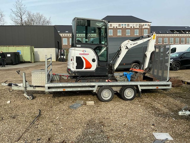 2020 bobcat e19 rupsgraafmachine met machinetransporter (2021) - afbeelding 2 van  31