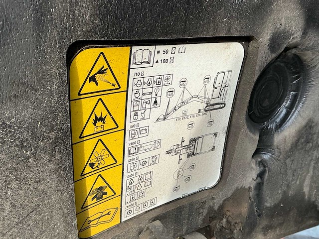 2020 bobcat e19 rupsgraafmachine met machinetransporter (2021) - afbeelding 26 van  31