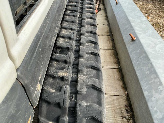 2020 bobcat e19 rupsgraafmachine met machinetransporter (2021) - afbeelding 28 van  31