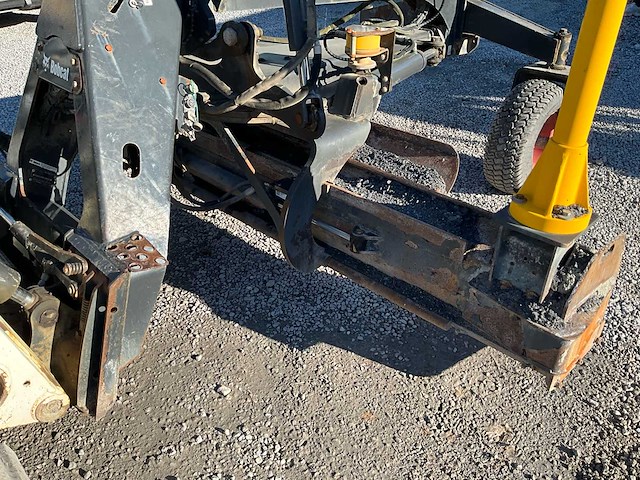 2020 bobcat t 870 + trimble geleid + grader 108 - afbeelding 18 van  39