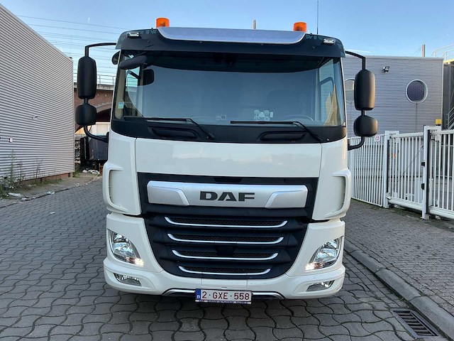 2020 daf cf 410 fan vrachtwagen + haakarm + laadkraan + container - afbeelding 12 van  72