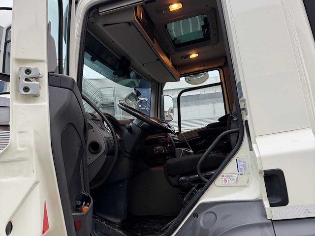 2020 daf cf 410 fan vrachtwagen + haakarm + laadkraan + container - afbeelding 62 van  72