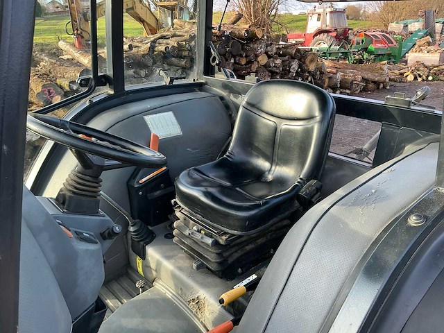 2020 deutz fahr 4070 e vierwielaangedreven landbouwtractor - afbeelding 29 van  62