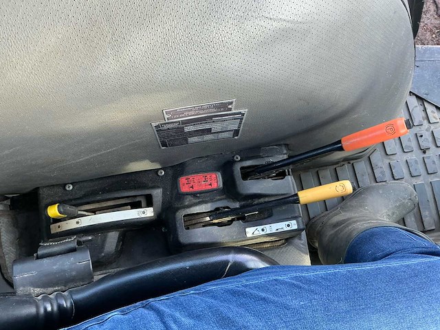 2020 deutz fahr 4070 e vierwielaangedreven landbouwtractor - afbeelding 41 van  62