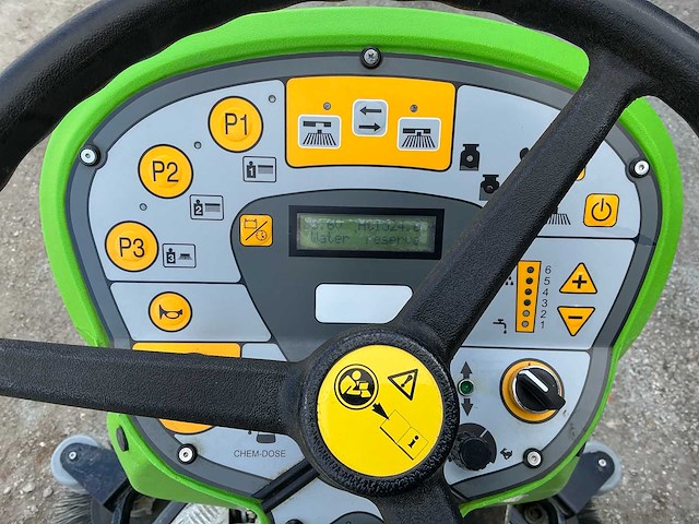 2020 dibo ipc ct230 bt100r zelfrijdende veegmachine - afbeelding 2 van  7
