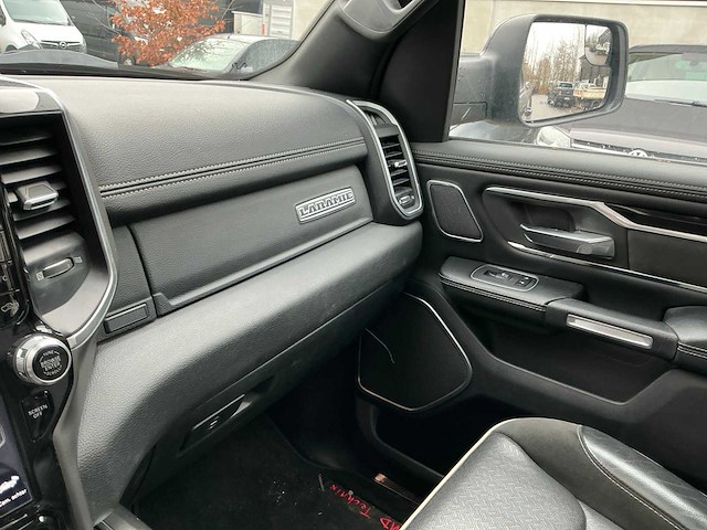 2020 dodge ram laramie 4x4 - afbeelding 7 van  24