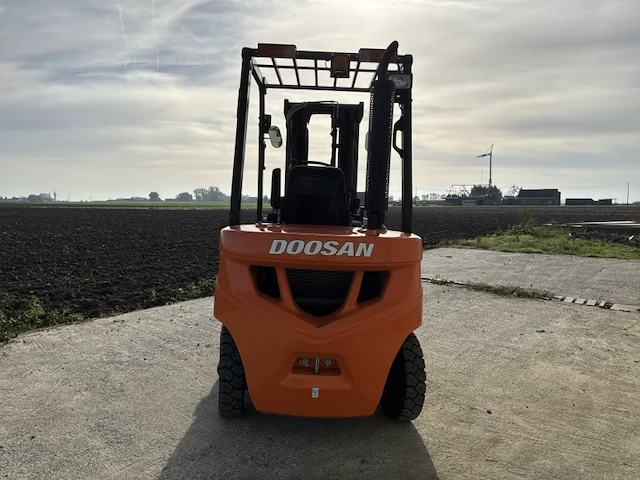 2020 doosan d25gp heftruck (demotoestel) - afbeelding 31 van  34