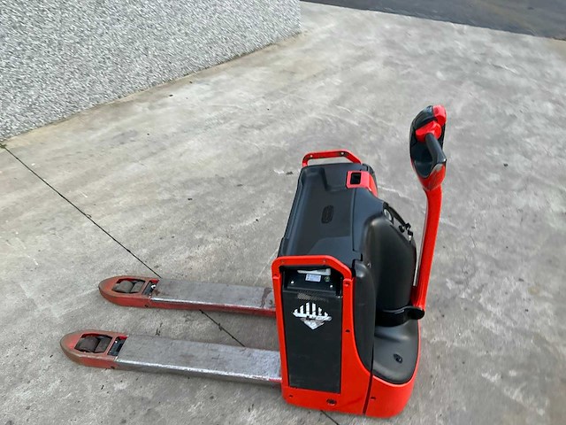 2020 fenwick t16 elektrische palletwagen - afbeelding 11 van  13