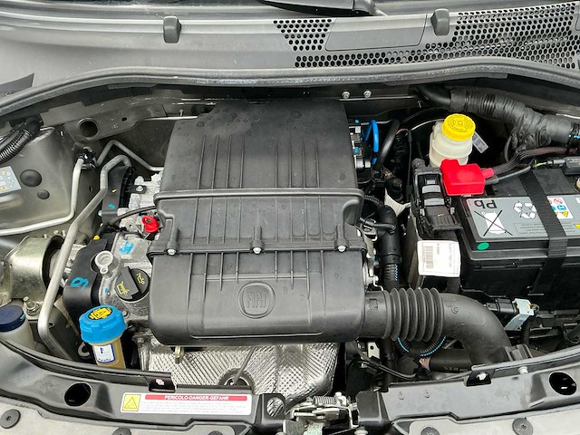 2020 fiat 500c cabrio - afbeelding 30 van  49