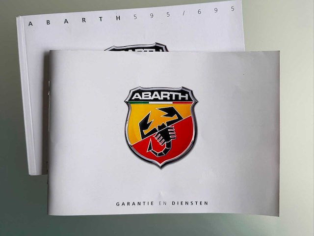 2020 fiat abarth 595 1.4 t - straalauto - afbeelding 36 van  45