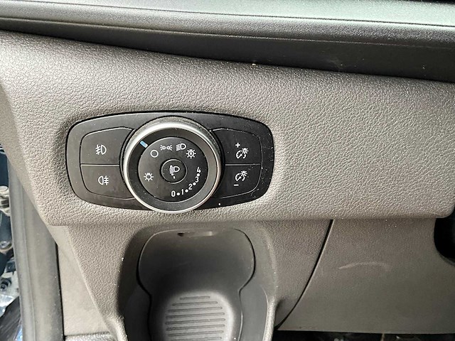 2020 ford transit custom lichte vrachtwagen - afbeelding 8 van  36