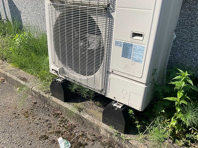 2020 fujitsu aryg90lhta volledig airco-systeem/lijn met buitenunits - afbeelding 22 van  40