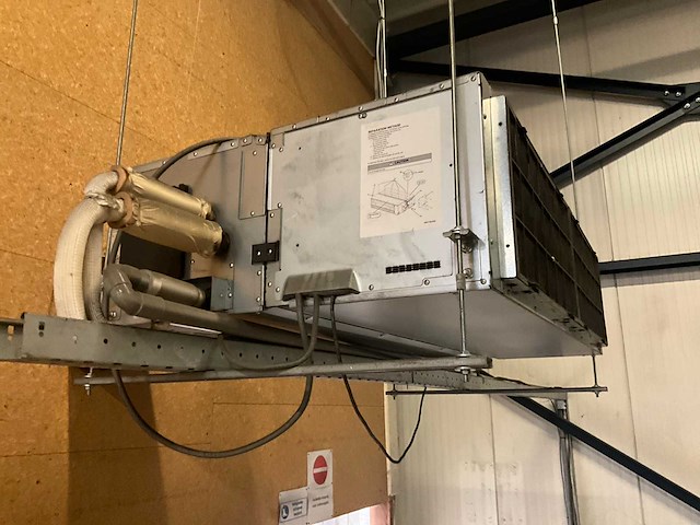 2020 fujitsu aryg90lhta volledig airco-systeem/lijn met buitenunits - afbeelding 23 van  40