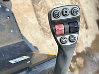 2020 giant g2700 hd x-tra stage v knikwiellader - hydraulische snelwissel - 4 aanbouwdelen - afbeelding 6 van  9