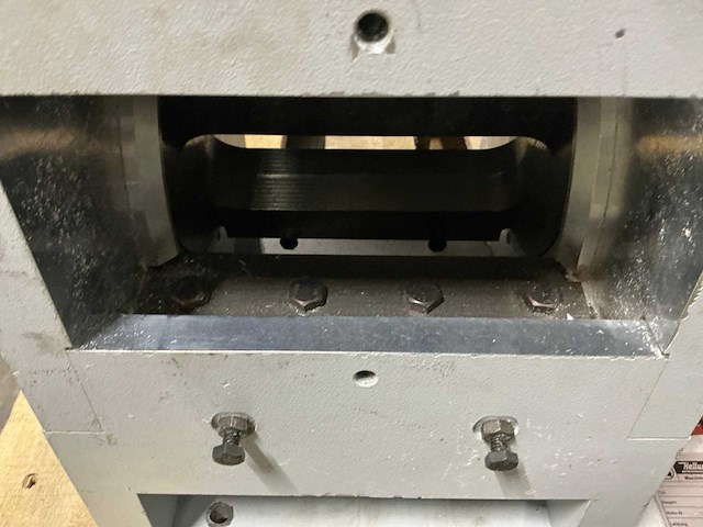 2020 hellweg rc180 maalmolen - afbeelding 3 van  4