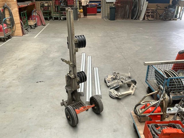 2020 husqvarna cs10 wand-en kabelzaagmachine met afstandsbediening. betonzaag - afbeelding 6 van  32