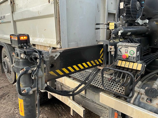 2020 iveco 400 stralis x-way kraanwagen - afbeelding 17 van  33