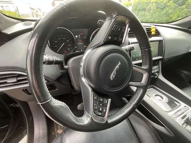 2020 jaguar f-pace dc - personenauto - afbeelding 22 van  38