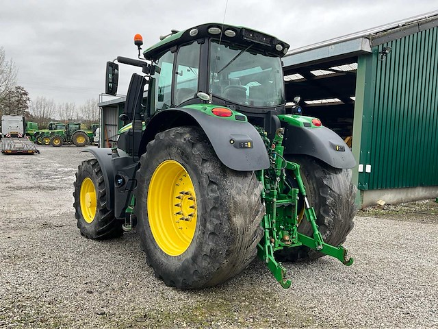 2020 john deere 6r250 vierwielaangedreven landbouwtractor - afbeelding 21 van  23