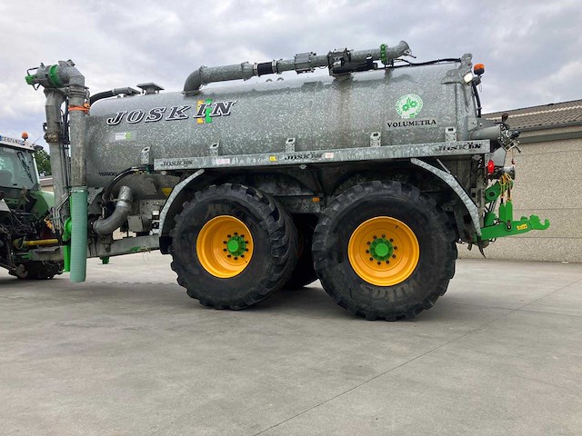 2020 joskin volumetra mesttank met multi disc bemester - afbeelding 78 van  79
