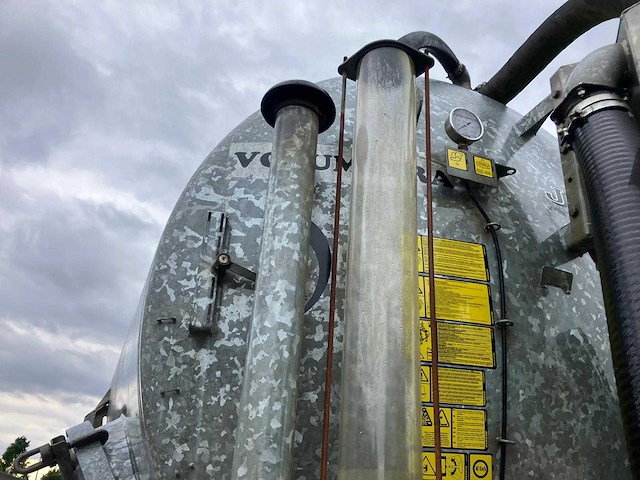 2020 joskin volumetra mesttank met multi disc bemester - afbeelding 15 van  57
