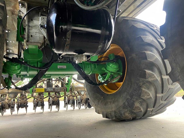 2020 joskin volumetra mesttank met multi disc bemester - afbeelding 44 van  57