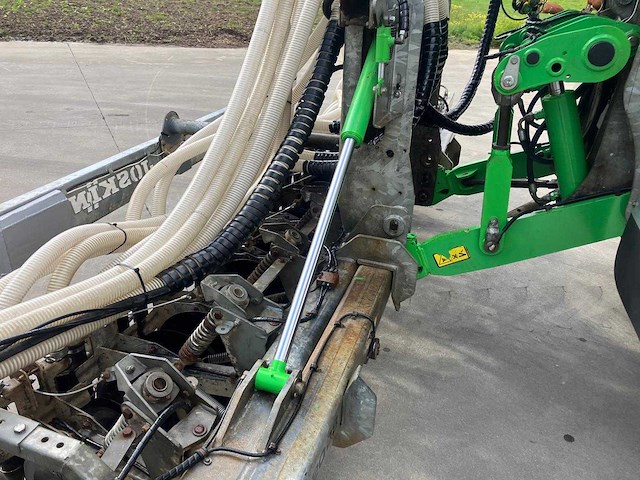 2020 joskin volumetra mesttank met multi disc bemester - afbeelding 45 van  57