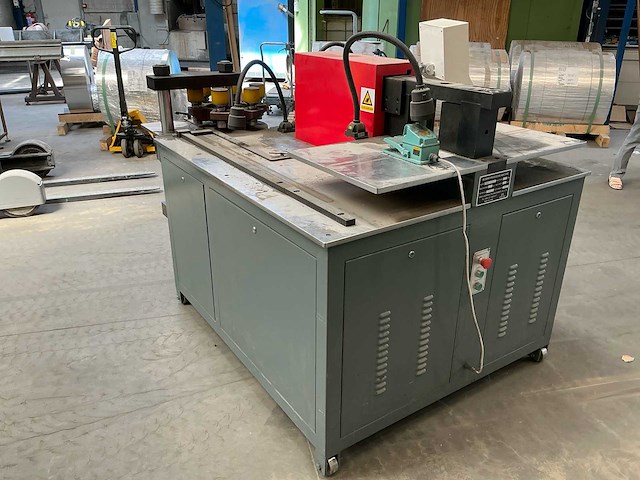 2020 jpsk jpmx-303esk cnc busbar processing machine - afbeelding 11 van  15