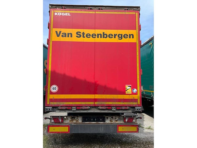 2020 kögel sn 24 schuifzeiloplegger - afbeelding 1 van  10