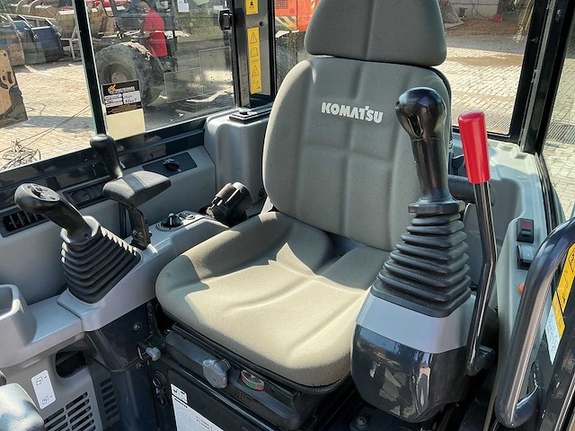 2020 komatsu pc35mr-5 midigraafmachine - afbeelding 5 van  24