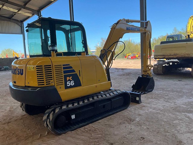 2020 komatsu pc56-7 rupsgraafmachine - afbeelding 20 van  23