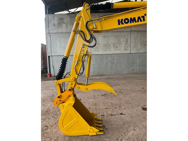 2020 komatsu pc60-8 rupsgraafmachine - afbeelding 12 van  24