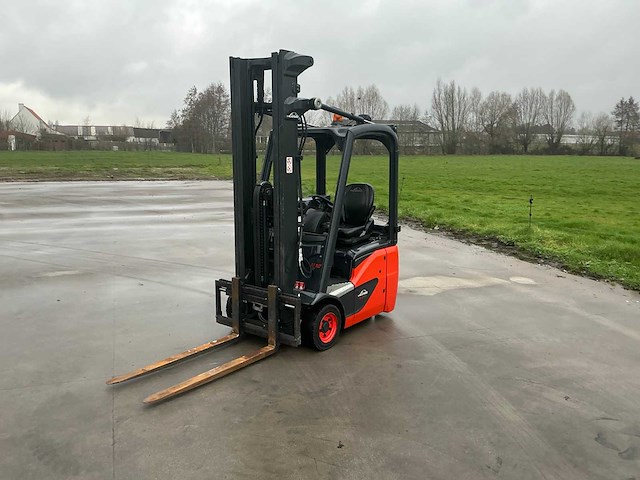 2020 linde e12-02 vorkheftruck met nieuwe 2025 accu - afbeelding 10 van  72