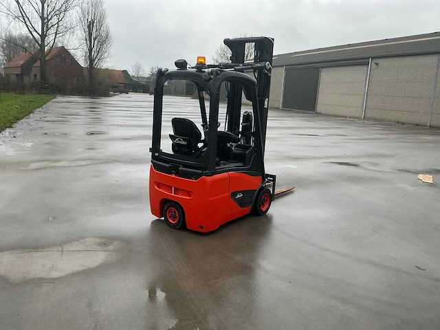 2020 linde e12-02 vorkheftruck met nieuwe 2025 accu - afbeelding 18 van  72