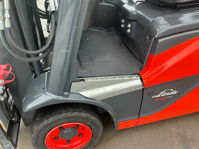 2020 linde e12-02 vorkheftruck met nieuwe 2025 accu - afbeelding 32 van  72