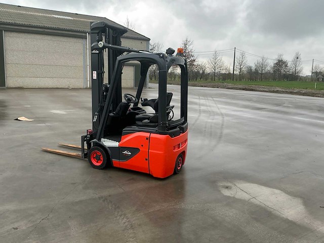 2020 linde e12-02 vorkheftruck met nieuwe 2025 accu - afbeelding 8 van  74