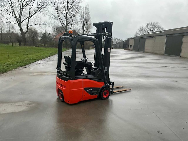 2020 linde e12-02 vorkheftruck met nieuwe 2025 accu - afbeelding 59 van  74