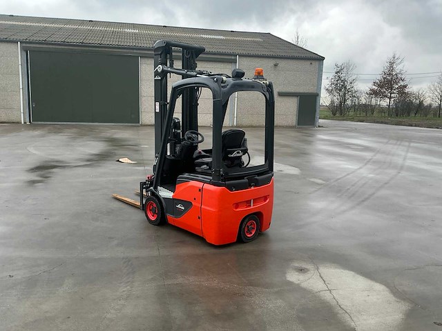 2020 linde e12-02 vorkheftruck met nieuwe 2025 accu - afbeelding 72 van  74