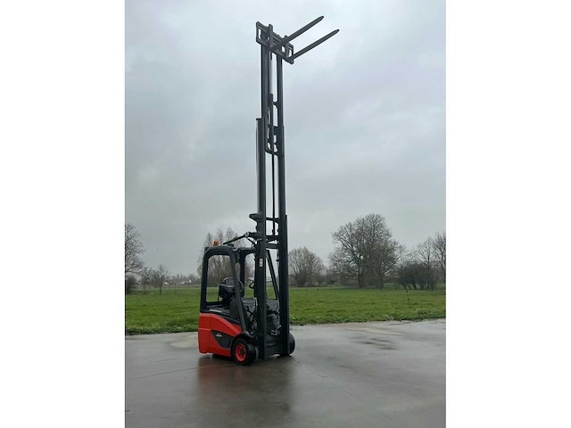 2020 linde e12-02 vorkheftruck met nieuwe 2025 accu - afbeelding 61 van  74