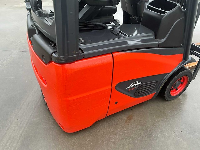 2020 linde e12-02 vorkheftruck met nieuwe 2025 accu - afbeelding 37 van  74