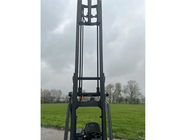 2020 linde e12-02 vorkheftruck met nieuwe 2025 accu - afbeelding 7 van  7