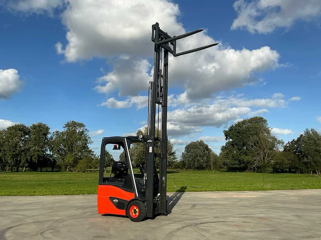 2020 linde e12 evo vorkheftruck in nieuwstaat (200 uur) - afbeelding 87 van  92