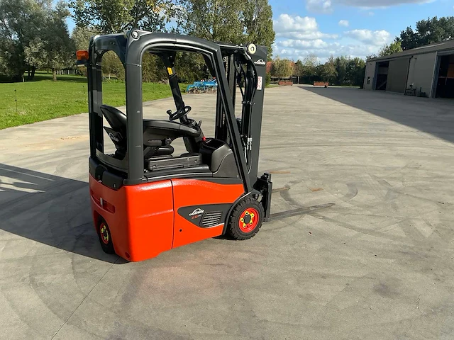 2020 linde e12 evo vorkheftruck in nieuwstaat (200 uur) - afbeelding 30 van  92