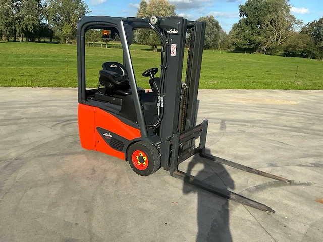 2020 linde e12 evo vorkheftruck in nieuwstaat (200 uur) - afbeelding 1 van  92