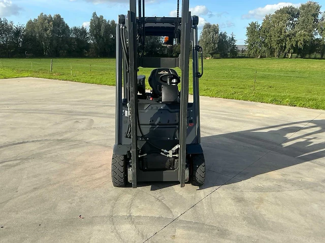 2020 linde e12 evo vorkheftruck in nieuwstaat (200 uur) - afbeelding 34 van  92