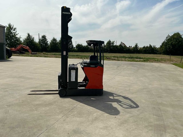 2020 linde r14-01 reach truck - afbeelding 8 van  13
