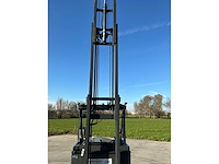 2020 linde r14g-01 reach truck op grote wielen en vorkversteller - afbeelding 4 van  78