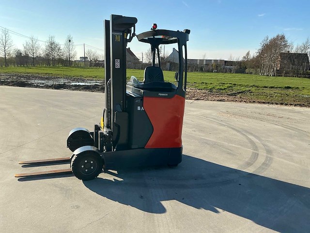 2020 linde r14g-01 reach truck op grote wielen en vorkversteller - afbeelding 21 van  78